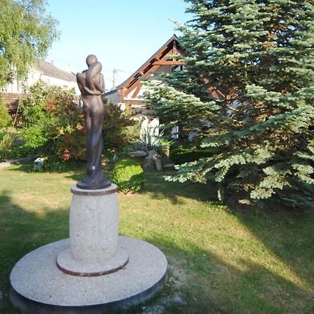Les Insolites Du Grand Logis Marchais  Zewnętrze zdjęcie