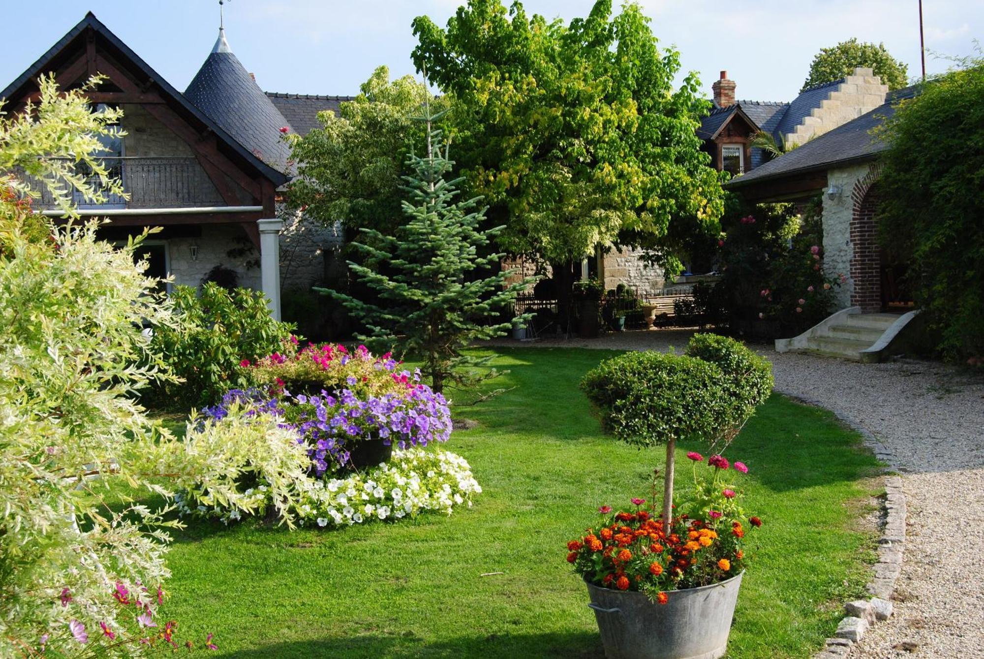 Les Insolites Du Grand Logis Marchais  Zewnętrze zdjęcie